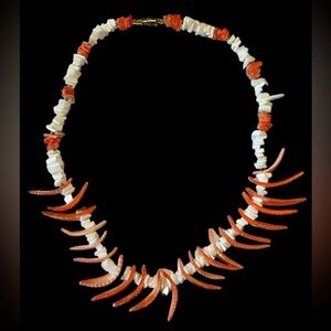 Vintage 1970s Shell Necklace Orange and White Beachwear Surfer